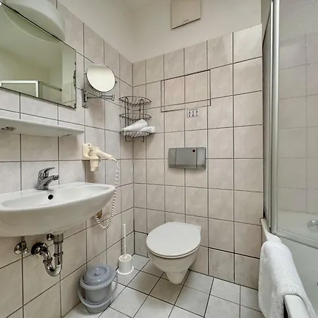 380, Seepark Sellin (Rugen)