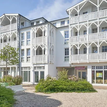 Apartment 380, Seepark