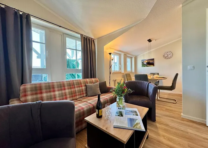 380, Seepark Зеллин