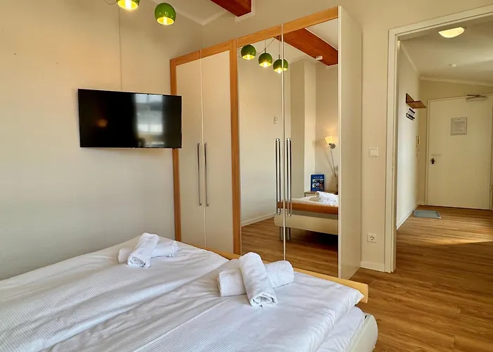 380, Seepark * Зеллин